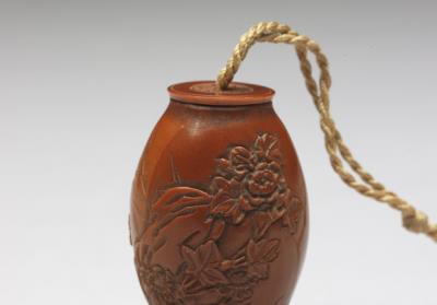 图片[3]-Carved olive-pit pendant with floral decoration, Chen Ziyun (fl. 17th-18th c.), Qing dynasty-China Archive